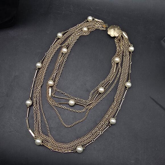 Gold Tone Layered Chain Necklace Faux Pearl Accents Vintage Jewelry - Picture 5 of 6